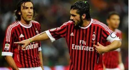 意媒：基耶萨可能冬窗回意甲，国米和米兰都在密切关注