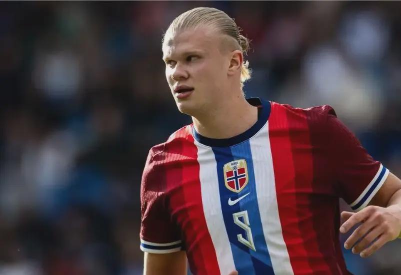 图片报：拜仁关注16岁艾希霍恩，赫塔考虑续约并提高解约金（图片报：拜仁盯上16岁小将艾希霍恩，赫塔拟续约并上调解约金）