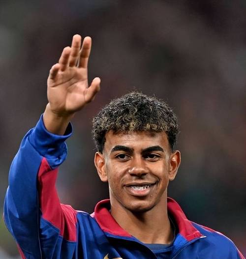 西甲第16轮观赛指南：阿隆索迎帅位保卫战；巴萨盼拉开差距（西甲第16轮观赛前瞻：阿隆索面临帅位保卫战，巴萨力争扩大差距）