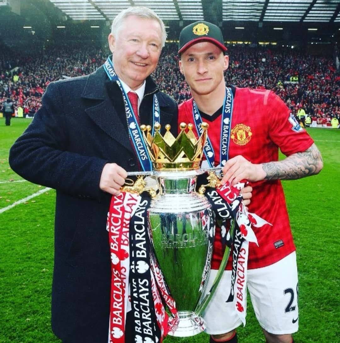 每体：皇马内部已经失衡，他们持续攻击裁判是在转移矛盾