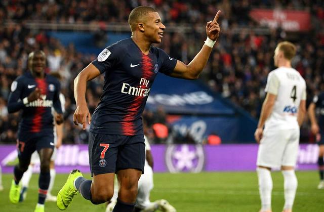 官方：科隆后卫、波黑国脚加济别戈维奇租借回归格拉茨风暴（官宣：波黑国脚加济别戈维奇自科隆租借回归格拉茨风暴）